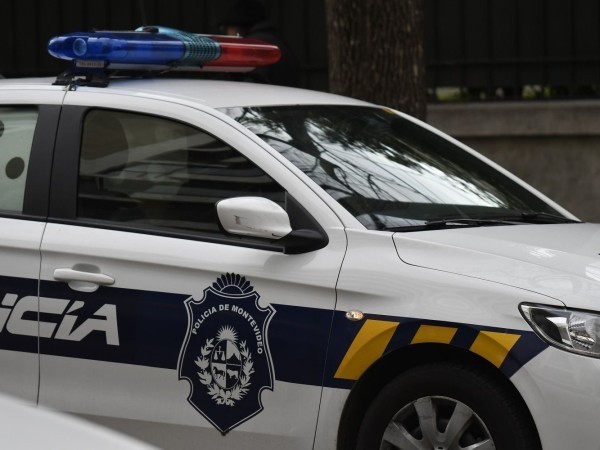 Un hombre ingresó a una casa en Maldonado Nuevo y amenazó a una mujer con un arma blanca