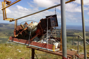 Realizaron un operativo de limpieza en la cima del cerro Pan de Azúcar