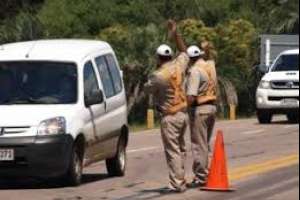 Capturaron a un sujeto que estaba requerido y llevaba armas y droga