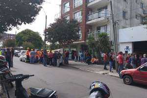 Justicia se expedirá este jueves sobre hotel San Rafael: trabajadores se manifestaron por fuente laboral