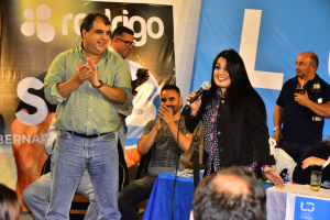 Claudia Viera se incorporó a Unión y Cambio, el sector que lidera Rodrigo Blás