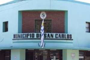 Oficina móvil de la Corte Electoral atiende en San Carlos