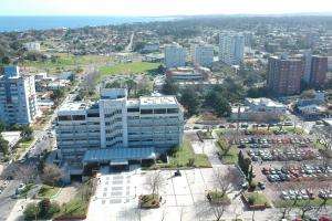 Del 15 al 22 de abril inclusive: Edificio Comunal, dependencias de la IDM y municipios permanecerán cerrados