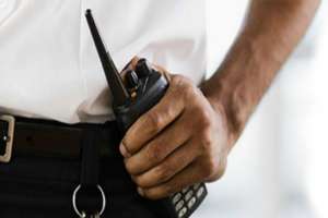 Empleados de empresa de seguridad denuncian que hace dos meses que no cobran sus sueldos