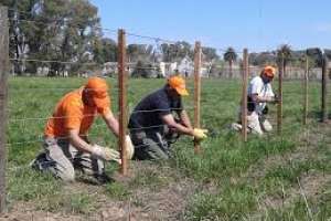 Más de 200 emprendedores se presentaron en Maldonado para intervenir en programa del Mides