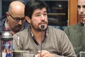 Delgado: no queremos que los blancos gobiernen el país: "sabemos lo que sucede cuando vuelven"