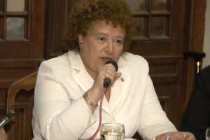 Nora Castro: hay avances con los gobierno del FA, pero también carencias, como en el tema de la vivienda