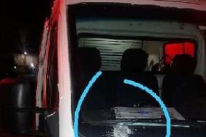 Avda San Pablo: emboscaron y atacaron a pedradas a una ambulancia