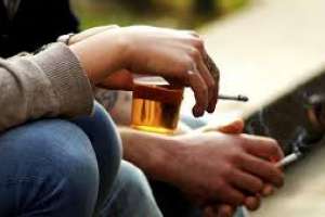 Dictan charla en La Capuera sobre consumo problemática de sustancias