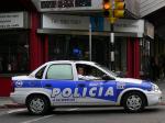 UN EFECTIVO DE RADIO PATRULLA FUE HERIDO POR DOS JOVENES