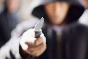 Ladrón intentó apuñalar a un transeúnte para robarle 500 pesos