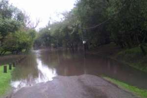 La intensa lluvia cortó algunos pasos en Pan de Azúcar