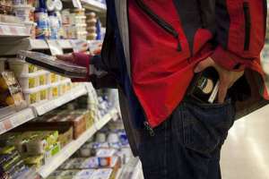 Robó comestibles en un supermercado de San Carlos y tendrá que cumplir 3 meses de cárcel