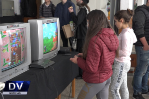 Comenzó Juegarte en San Carlos, para disfrutar de los juegos electrónicos de todas las épocas
