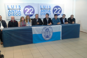 Presentaron a Diego Echeverría como candidato a Diputado por la Lista 22