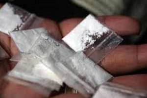 Intervinieron a un sujeto que vendía cocaína y cannabis