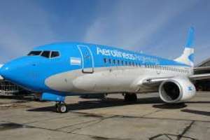 Anuncian que podrían paralizarse los vuelos de Aerolíneas hacia Punta del Este