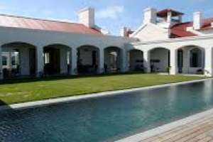 José Ignacio: grupo Vik recibe premios de reconocidas revistas de EE.UU. e Inglaterra