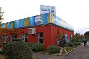 Unos 600 jóvenes reciben sus diplomas de los cursos de Informática