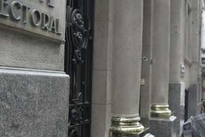 La Corte Electoral pide extremar los controles de las papeletas