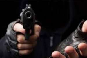 Se investiga rapiña a una farmacia del barrio Lausana