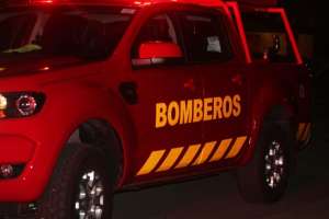 Bomberos combatieron un incendio en el cerro del Toro, en Piriápolis