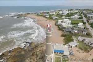 Se entregó un sujeto que era buscado por el robo a una boutique de José Ignacio