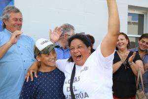 Entregaron las llaves de 77 viviendas en el Complejo Lomas del Charrúa