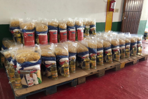 IDM organiza por turnos la entrega de canastas solidarias de alimentación