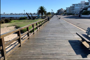 Intendencia inhabilita espacios públicos para desalentar vista de turistas durante la emergencia sanitaria
