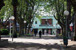 Municipio de San Carlos entrega viandas diurnas y nocturnas y canastas alimentarias