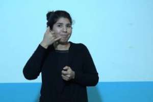 Asisten a las personas sordas ante la emergencia sanitaria