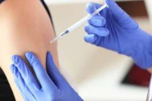 Vacunan contra la gripe en Cedemcar