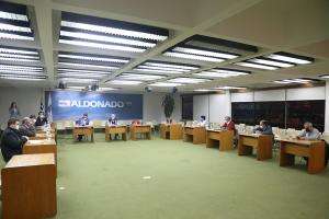 Reunión multipartidaria: crearán “fondo especial” para atender situación del departamento