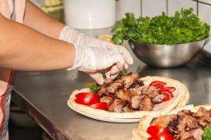 Manipulación de Alimentos retomará la atención al público con agenda previa