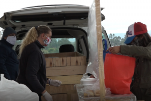 IDM aumenta la entrega de canastas a más de 26.600 por mes y otorga 3.300 viandas diarias