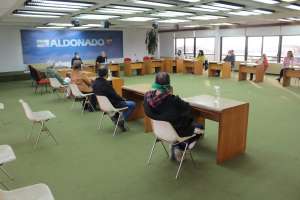 Profesores de Políticas Educativas volverán entre julio y agosto a sus tareas