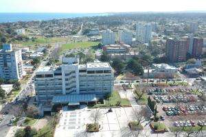 Edificio comunal y municipios permanecerán cerrados este viernes