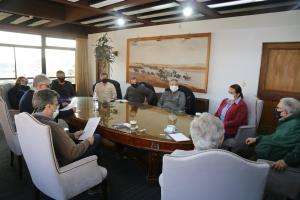 IDM analiza solicitudes planteadas por transportistas del sector turístico