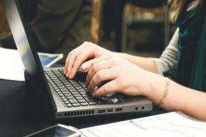 Renovaciones de credencial se realizan mediante agenda web de la Corte Electoral
