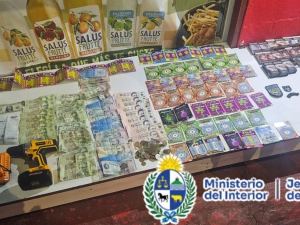 Entró a robar un kio...