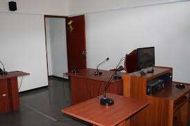 Siete personas que participaron en una audiencia judicial en Maldonado están en cuarentena; nuevo caso de Covid es una menor