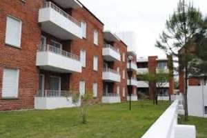 Grafigna: el BPS tiene 600 viviendas vacías o con intrusos; es un problema de gestión que se debe solucionar