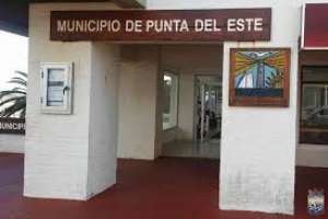 Municipio de Punta del Este propone festejar la Noche de la Nostalgia en casa o sin baile