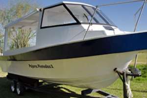 El Ministerio de Turismo dispuso investigar la compra de lanchas; una apareció abandonada en Paysandú y costó U$S 48 mil 