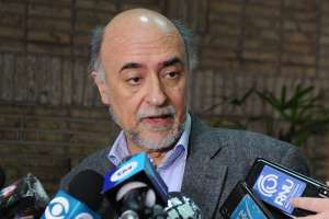 Mieres: el gobierno estudia una nueva prórroga del seguro de paro parcial