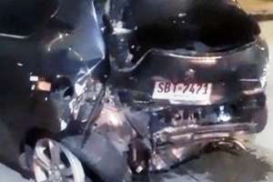 Piriápolis: Joven conductora iba alcoholizada y chocó contra un auto estacionado
