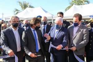 El presidente de la República junto a los ministros de Interior y Turismo y la intendencia inauguraron la sede regional de la Republicana 