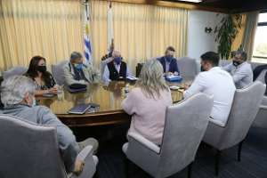 Transición: Primer mano a mano entre el actual jerarca comunal Bentancur y el electo intendente Enrique Antía 