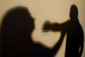 Violencia doméstica: cumplía medidas cautelares y apareció borracho en la casa de su expareja